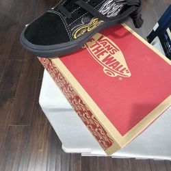 3.5 Brand New Vans