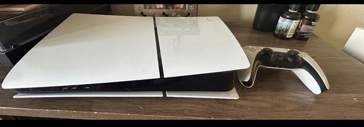 Digital slim edition PS5