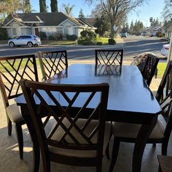 Dinning Room Table 