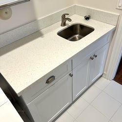 LAUNDRY HAMPER VANITY