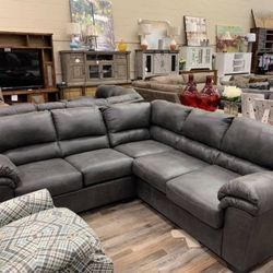 Bladen Slate LAF Sectional / couch /Living room set 