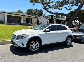 Mercedes GLA250