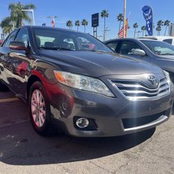 2011 Toyota Camry 🔰 Credito Facil