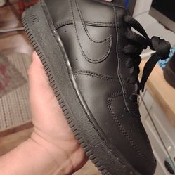 AF1 SIZE 7 Y