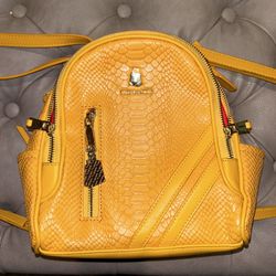 Tote & Carry Apollo 1 Mini Backpack – Mustard Yellow (Vegan Leather)
