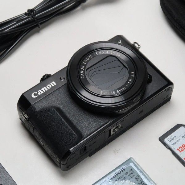 Canon PowerShot G7 X Mark II