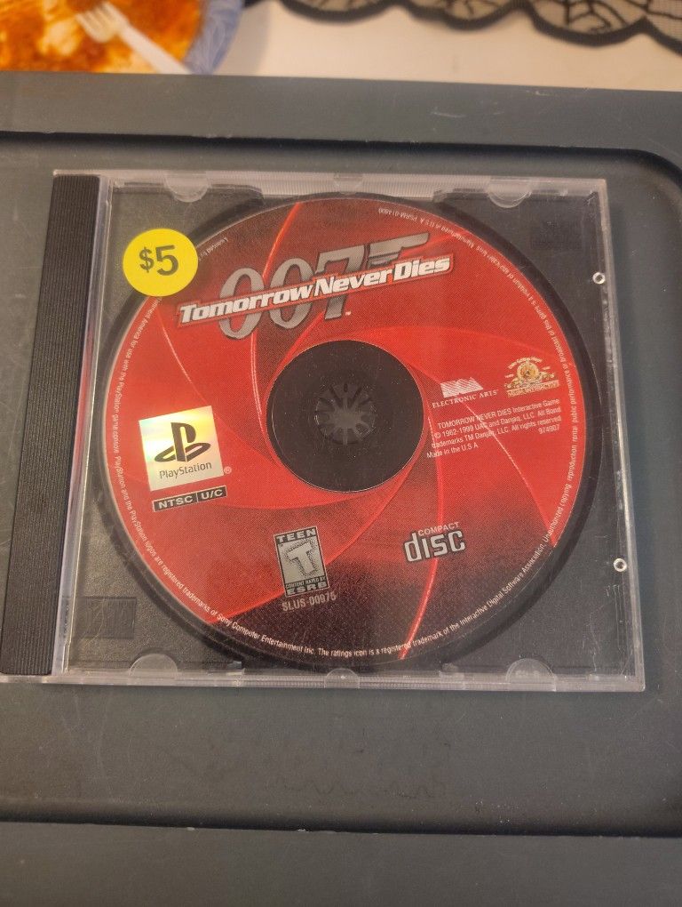 PS1 007 Tomorrow Never Dies