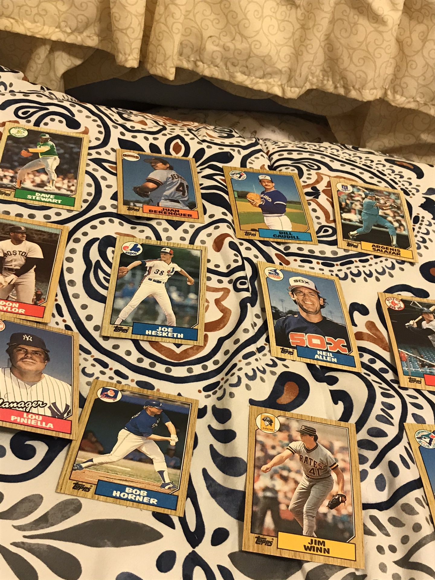 Lots and lots of cards to many to post looking for collector’s