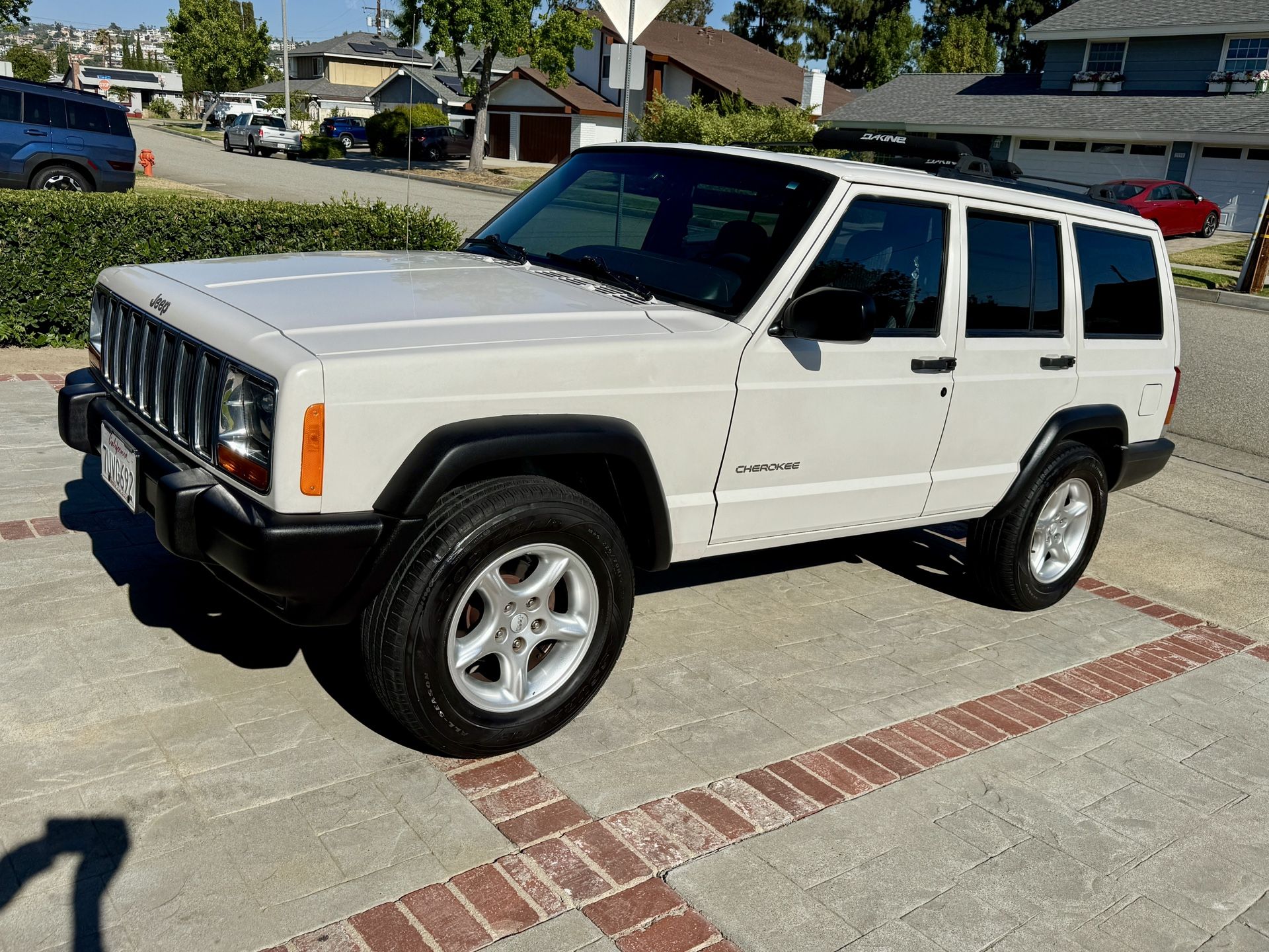 2000 Jeep Cherokee