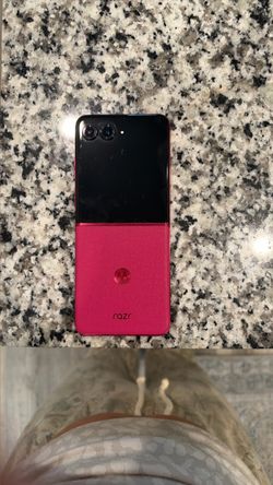 Pink Razor Flip Phone