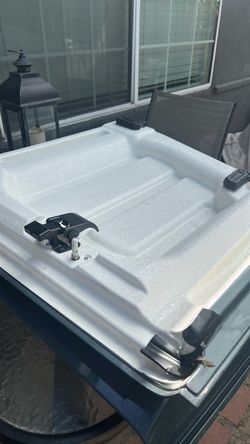 OEM jeep gladiator/wrangler freedom panels