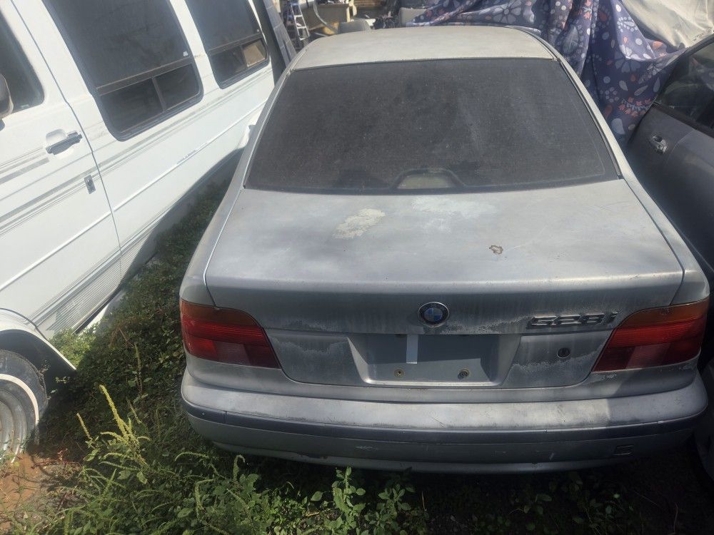 2007 Suzuki Forenza PARTS