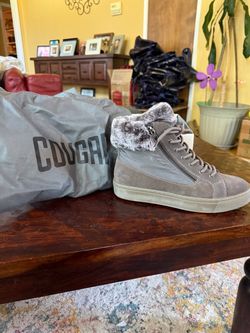 Cougar Dubliner Waterproof Suede Booties – Size 8 – Stone – Brand New in Box