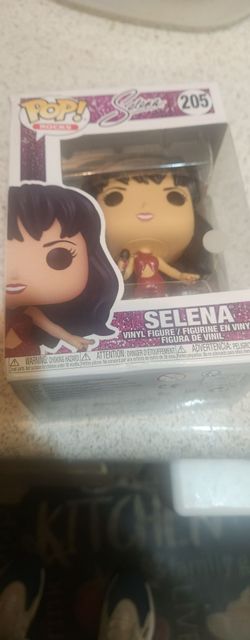 SELENA POP ROCKS