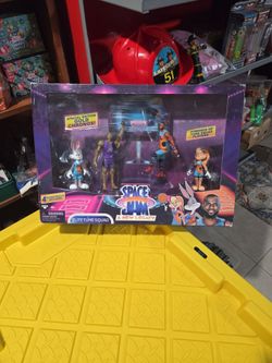 Space Jam (elite tune squad)