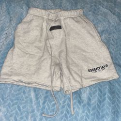 Essentials Shorts