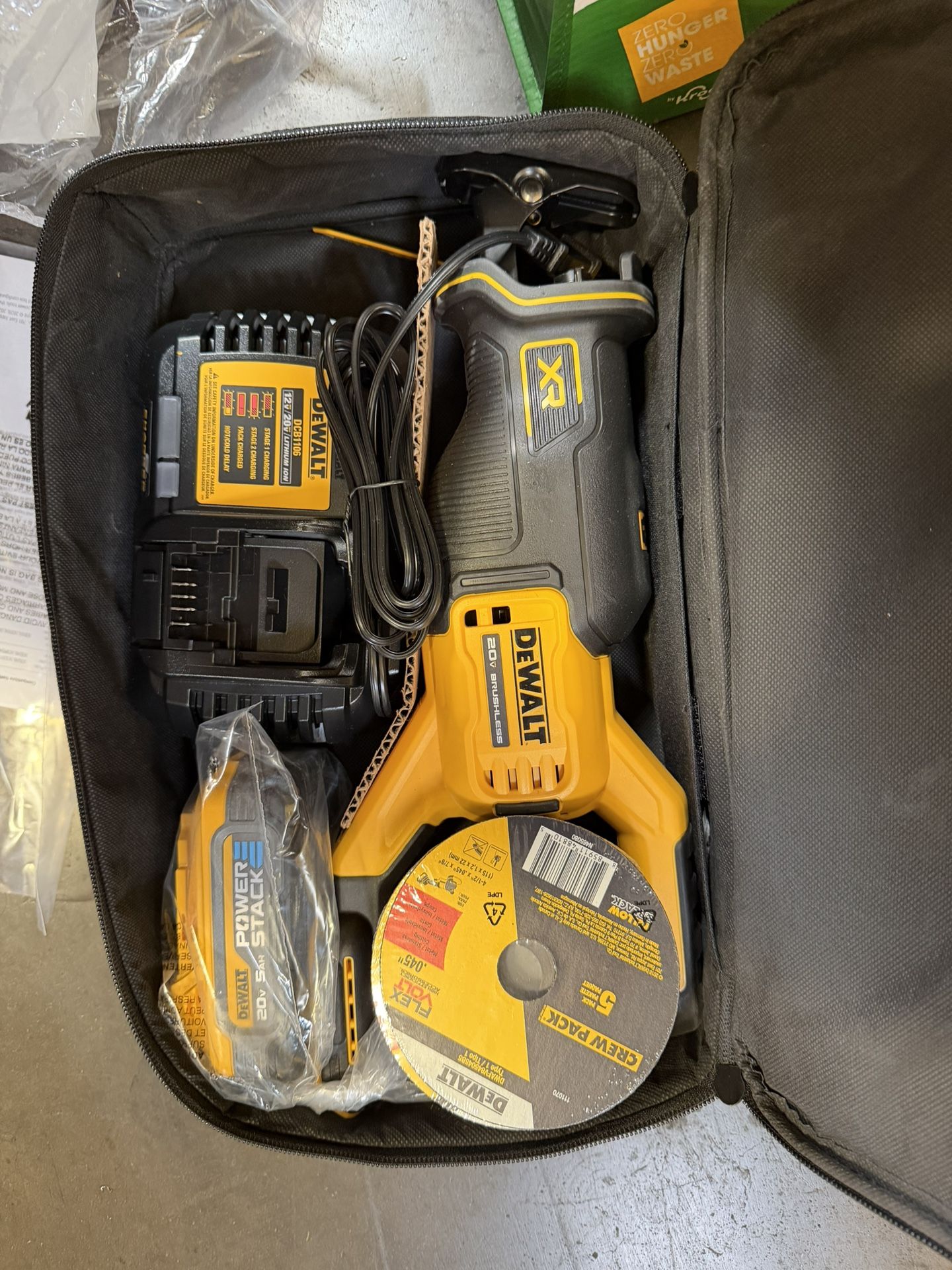Dewalt XR Saw