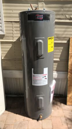 $$230$! Electric water heater- boiler electrico (50 gal)