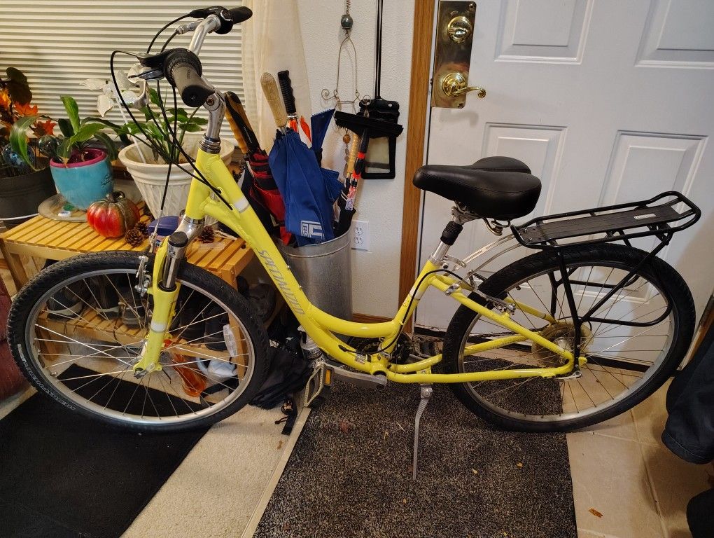 Specialized Expedition Sport,26" Women's Mountain Bike 