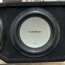 3 Rockford Fosgate P1 10” Subwoofers With Box 