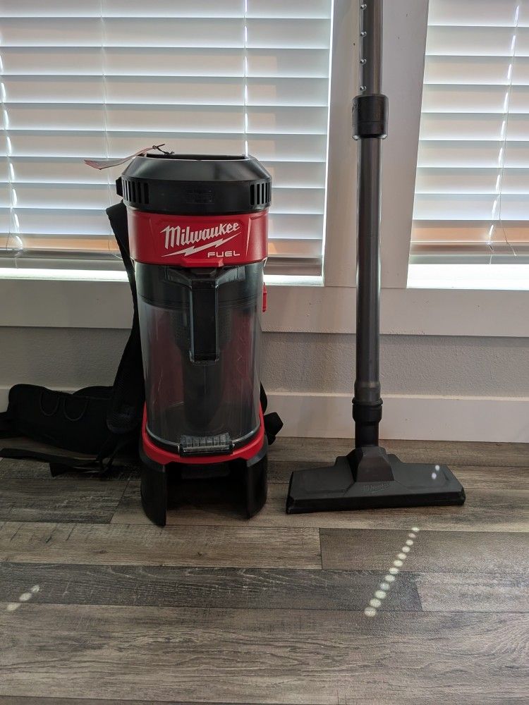 Milwaukee M18 FUEL 3-in-1 Backpack Vacuum (model 0885-20).