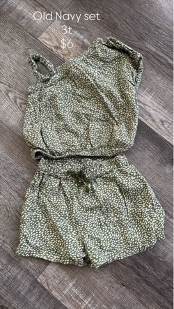 Size 3t clothes