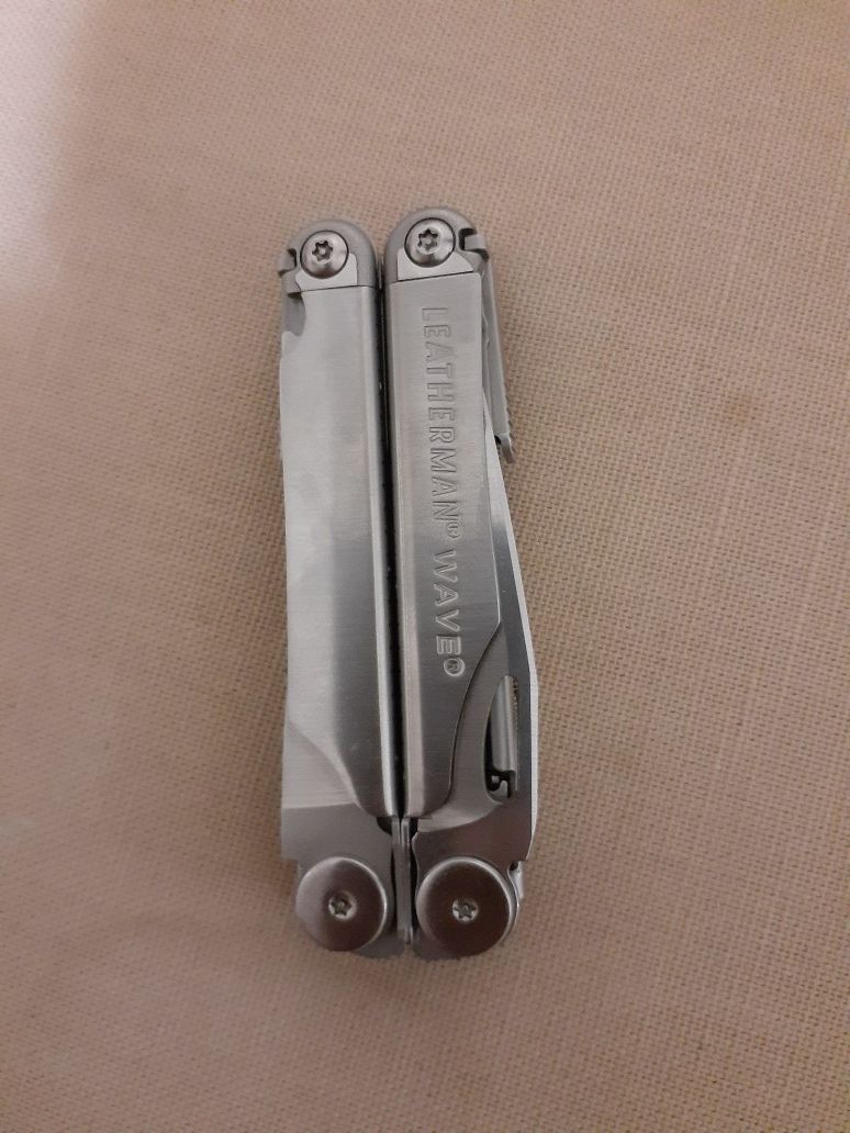 Leatherman wave