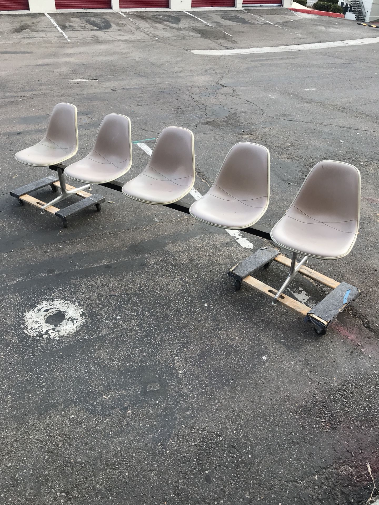 Eames for Herman Miller rare 5 seat tandem bench vintage mid century