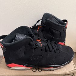 Air Jordan 6 Retro "Infrared" sneakers