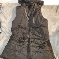 Women's Long Hooded Puffer Vest