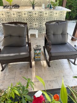 4 rockers and tables