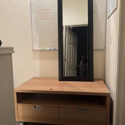 Tv Stand/Entertainment