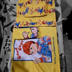 Chucky 4pc pillow cases and Blanket