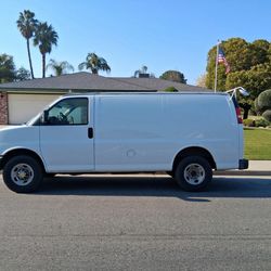 2005 GMC Savana