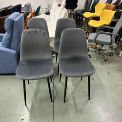 Velvet Dining Chairs Set of 4 - Kitchen Chairs Set of 4 with Black Metal Legs, Upholstered Dining Room Chairs, Shell Lounge Chairs, Modern Dining Chai