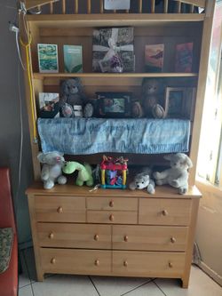 Wall unit