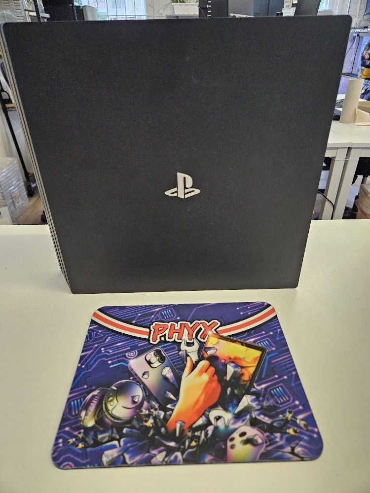 1TB PlayStation 4 PS4 Pro MD(contact info removed)93 $160