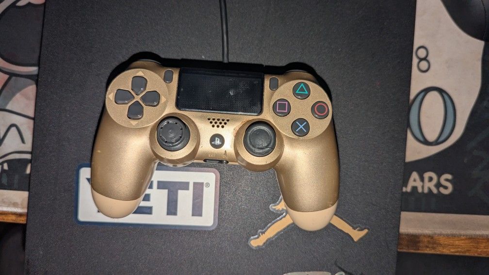 PS4