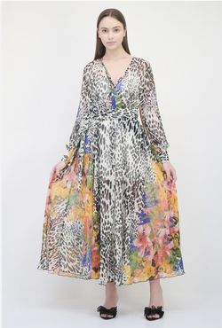 Brand New Woman’s Spy Zone Exchange brand White Floral Long Sleeve Maxi Dress Up For Sale