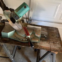 Hitachi Compound Mitre Saw