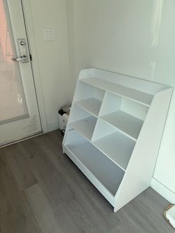 Bookshelf