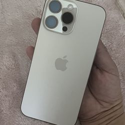 Apple iPhone 16 PRO MAX - Desert Titanium 256 GB UNLOCKED