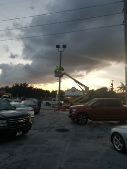 Nuevos controles de saunas e instalación de luces led