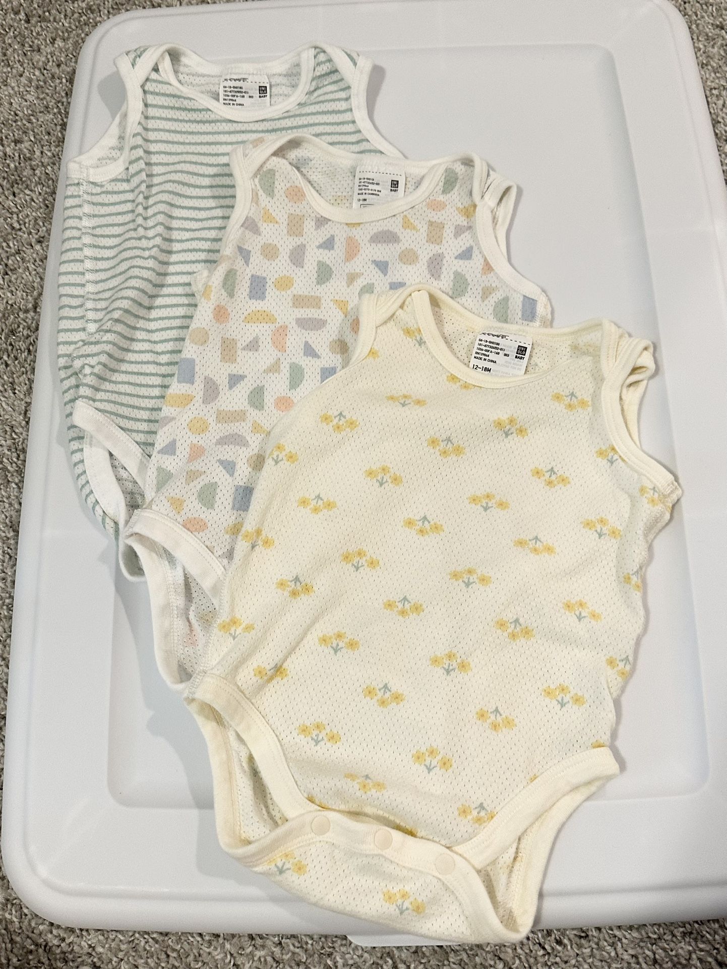 baby bodysuits 