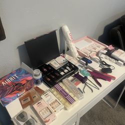 Accesorios Para Uñas Todo Junto Por $25