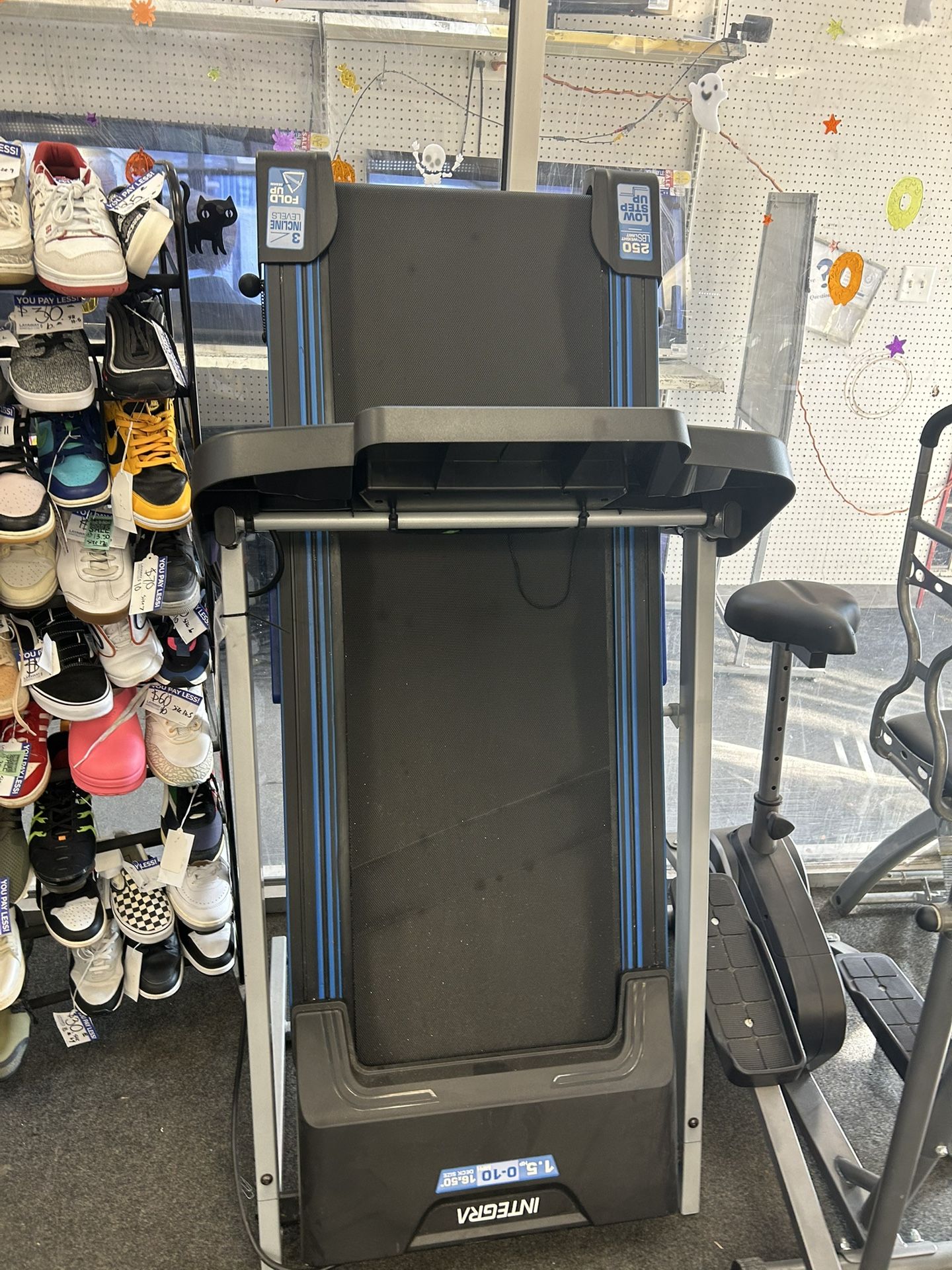 Treadmill 