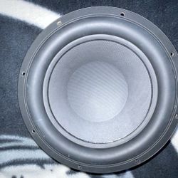 Klipsch Subwoofer & Speakers 