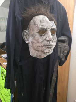 Michael Myers Halloween Costume with Mask