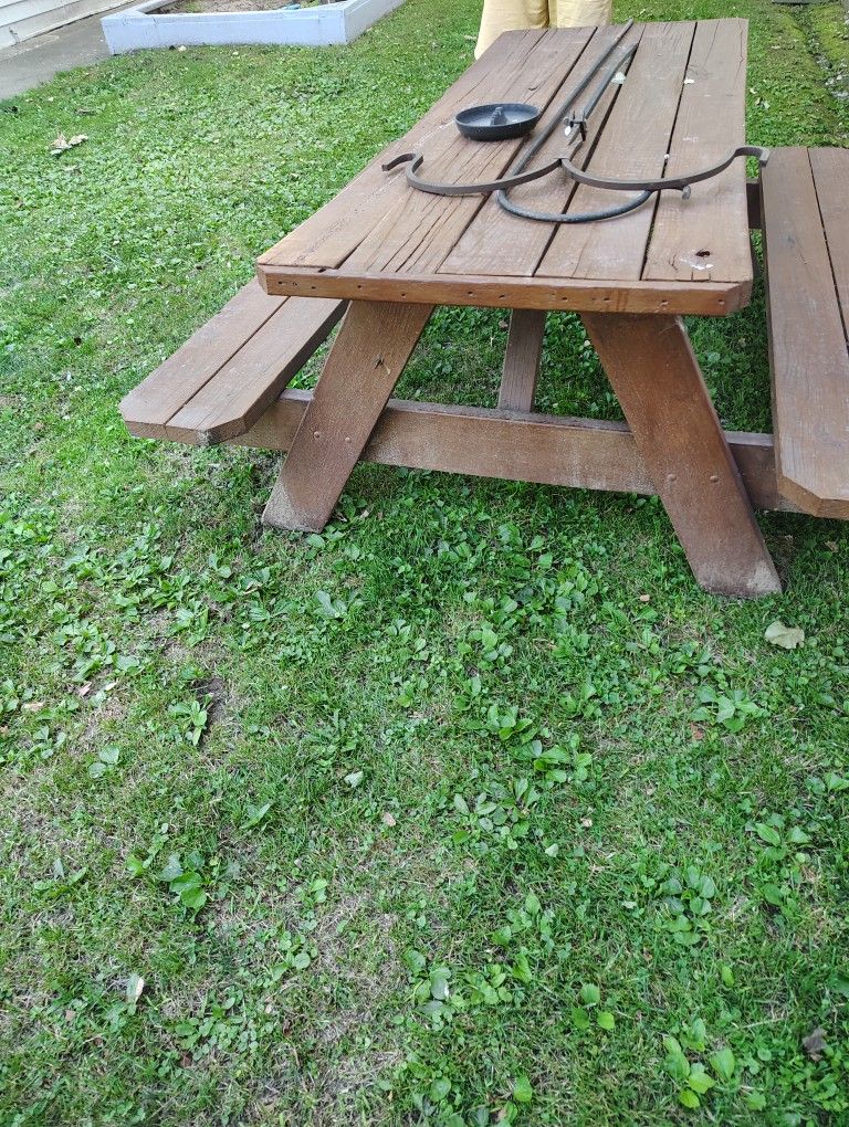 Picnic Table