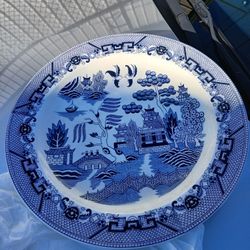 1924 BLUE WILLOW PLATTER